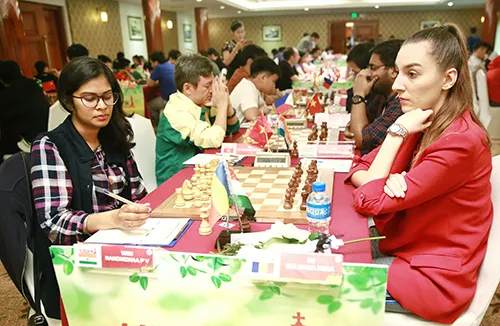 Những bóng hồng tại giải cờ Vua quốc tế ảnh 7