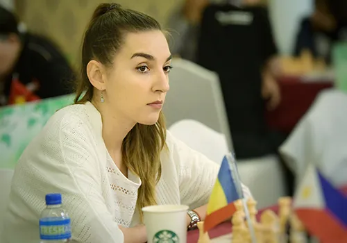 Những bóng hồng tại giải cờ Vua quốc tế ảnh 9