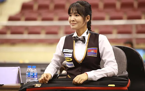 Cơ thủ xinh đẹp Srong Pheavy thể hiện tài năng ở giải Billiards carom châu Á 2019 ảnh 7