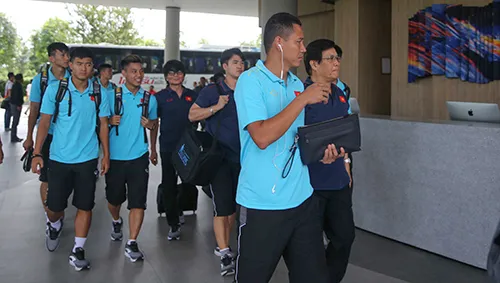  Xuân Trường, Công Phượng, Văn Lâm hội quân cùng tuyển Việt Nam tại khách sạn Modena Buriram ảnh 6