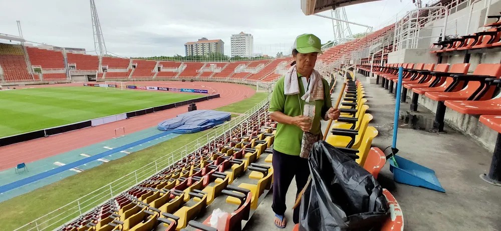 Khám phá sân Thammasat chuẩn bị cho “đại chiến” Thái Lan - Việt Nam ảnh 3