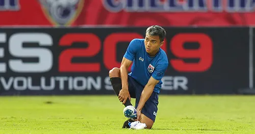 "Messi Thái" tránh áp lực trước trận đại chiến với Việt Nam ảnh 3
