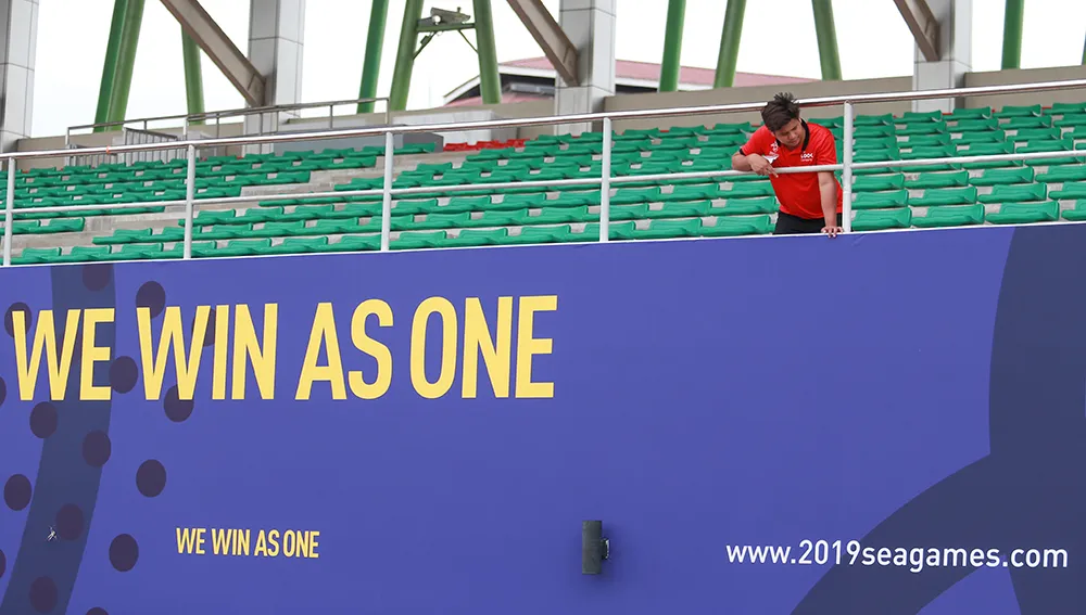 U22 Việt Nam đá 3 trận vòng bảng ở sân Binan chỉ có 1 khán đài ảnh 2