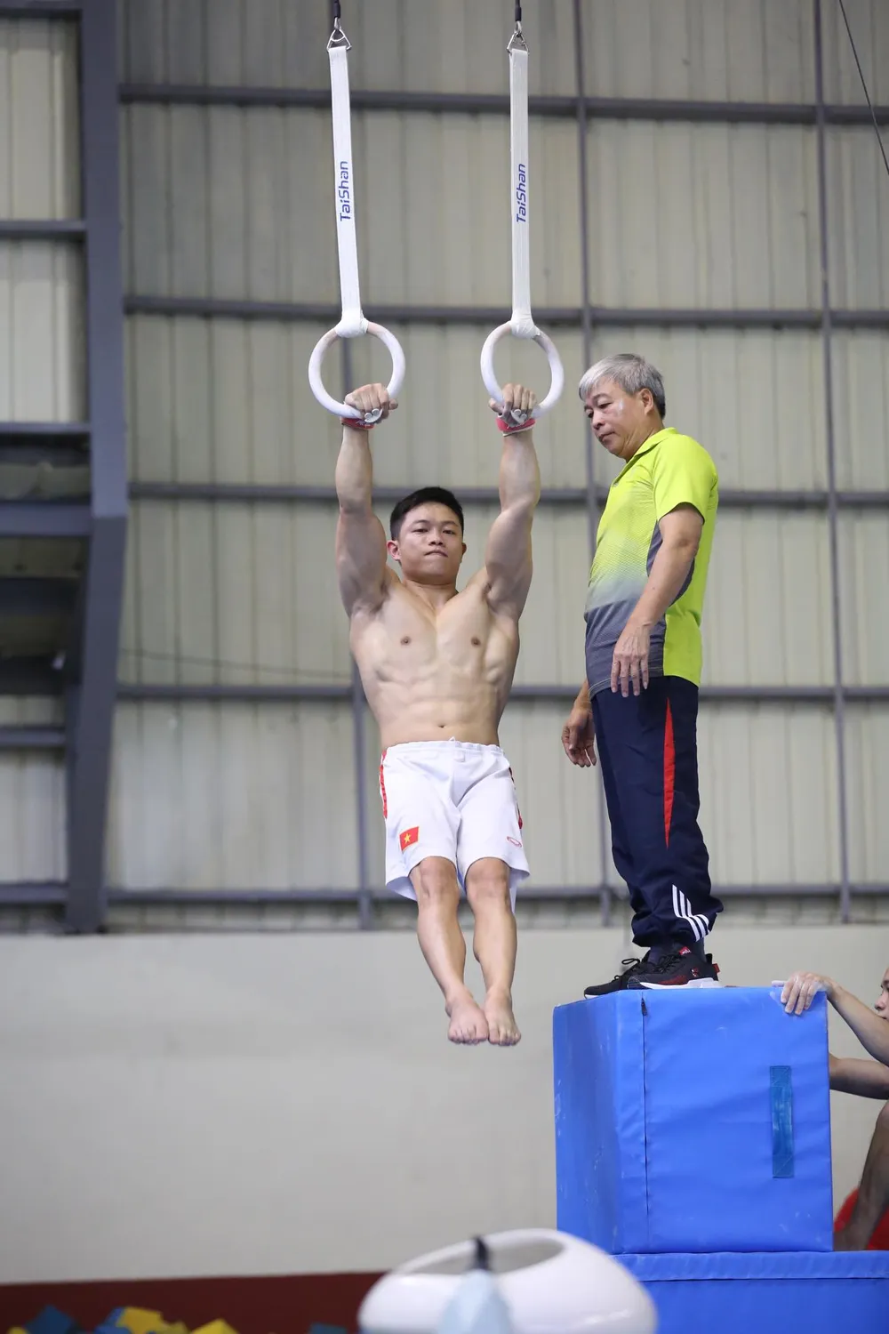 Thể dục dụng cụ quyết tâm hoàn thành chỉ tiêu 3 HCV ảnh 4