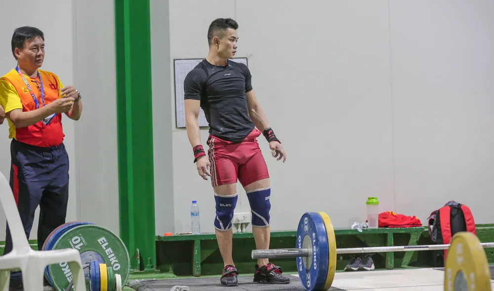 Chờ nữ lực sĩ Vương Thị Huyền đoạt HCV đầu tiên cho Việt Nam ảnh 7