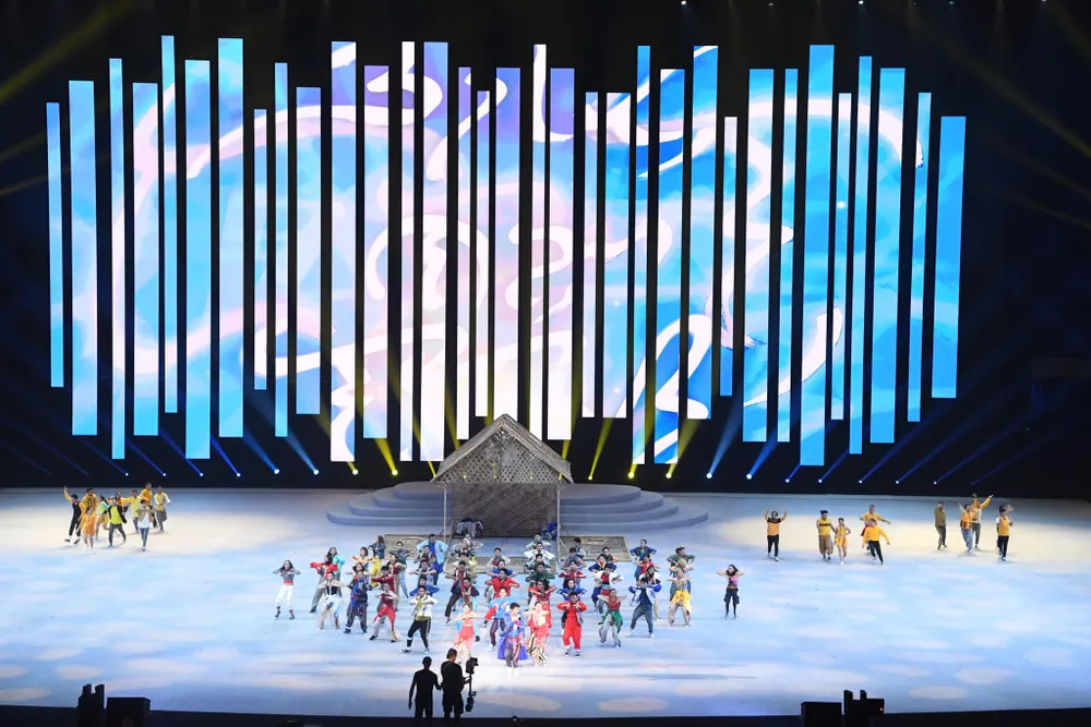 Lễ khai mạc SEA Games 30 diễn ra hoành tráng ảnh 9