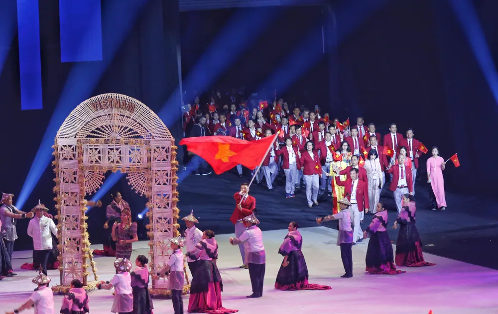 Lễ khai mạc SEA Games 30 diễn ra hoành tráng ảnh 6