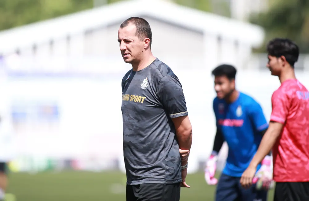 Đột kích buổi tập của U22 Thái Lan trước đại chiến bảng B ảnh 3