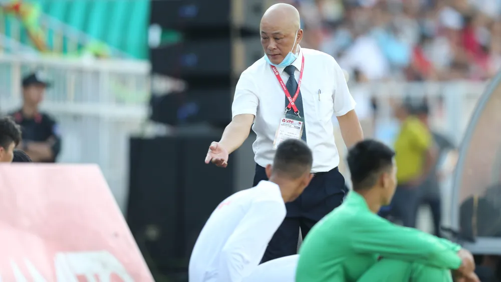 Giải hạng nhất Quốc gia 2020: Chủ nhà Bình Định giành chiến thắng bốn sao ảnh 1