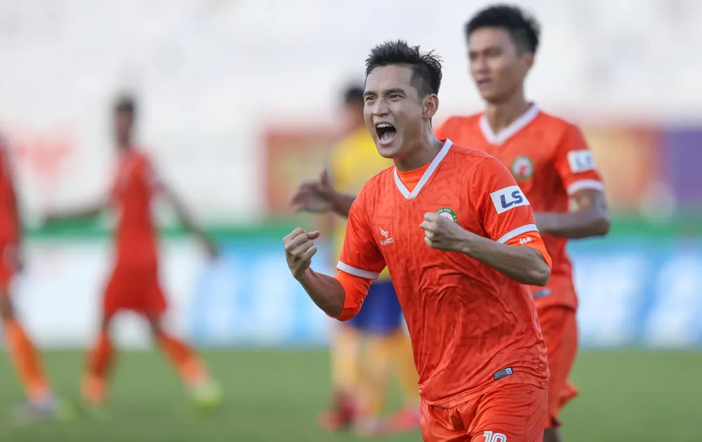 Giải hạng nhất Quốc gia 2020: Chủ nhà Bình Định giành chiến thắng bốn sao ảnh 5