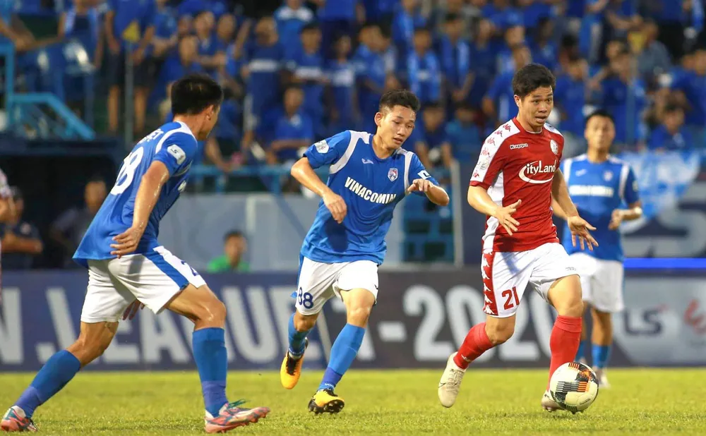 Công Phượng dần trở thành “kép chính” ở CLB TPHCM ảnh 1