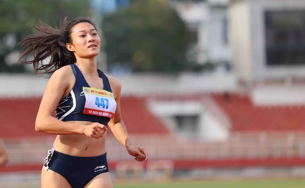 Lê Tú Chinh giúp đoàn thành phố hoàn thành chỉ tiêu đoạt nhất toàn đoàn. Ảnh: Dũng Phương