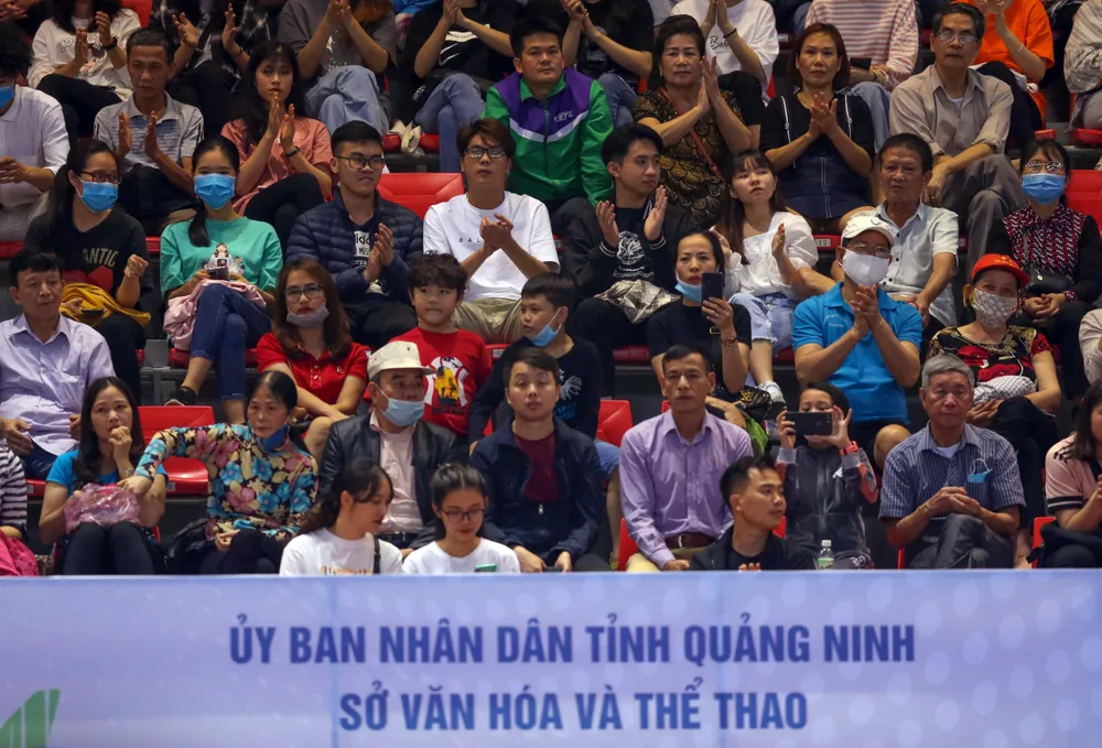 Giải bóng chuyền VĐQG 2021: Những khoảnh khắc ấn tượng trong ngày khai mạc ảnh 4