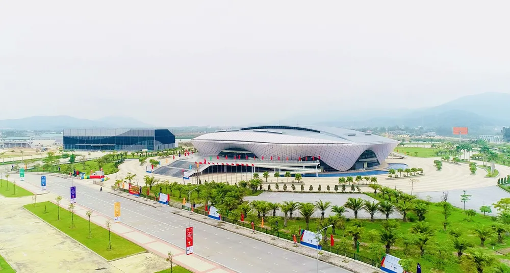  Nhà thi đấu bóng chuyền hiện đại bậc nhất: Với tổng diện tích sàn gần 34.000m2. Ảnh: Hiền Lê