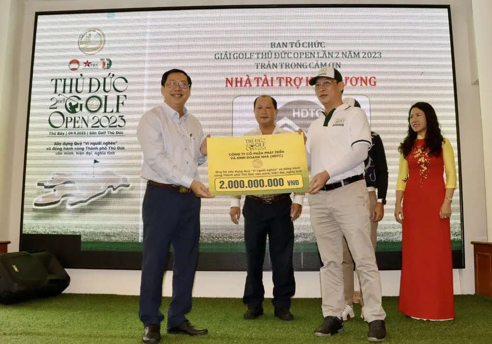 Các doanh nghiệp đã ủng hộ cho giải Golf Thủ Đức Open lần thứ 2 vì Quỹ "Vì người nghèo"