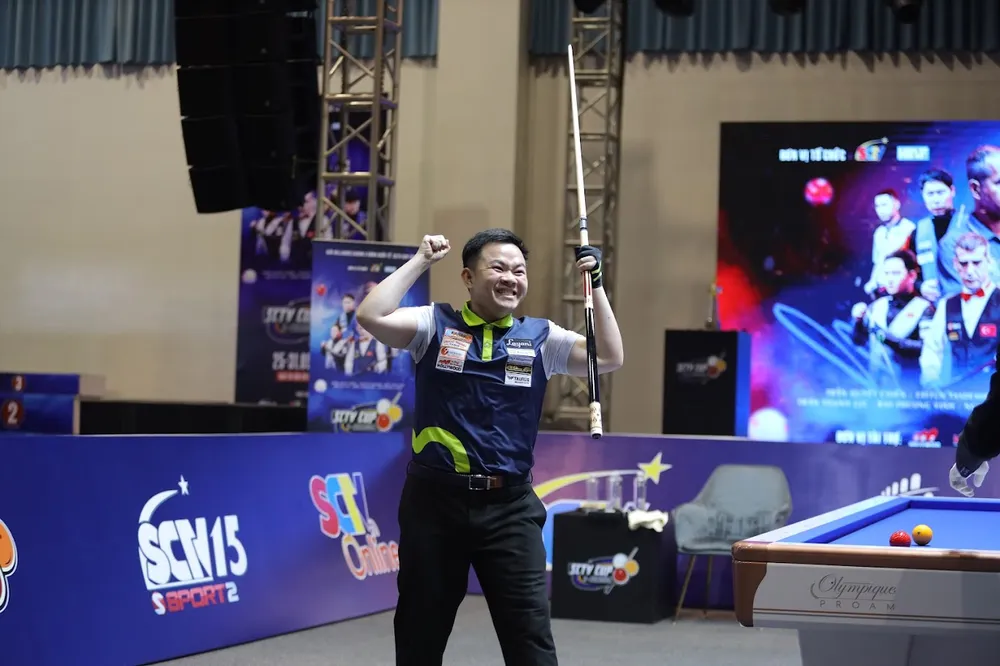 Bao Phương Vinh ăn mừng.JPG