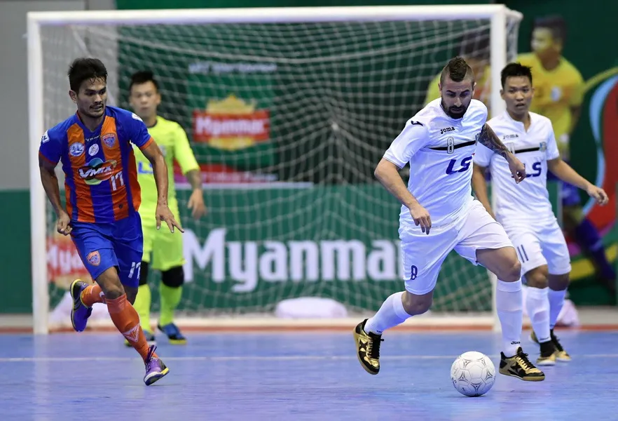 VFL 2018 hứa hẹn sẽ hấp dẫn nhờ có các ngoại binh. Ảnh: ANH TRẦN