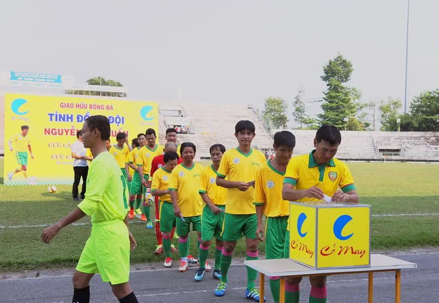 Nghĩa tình đồng đội ảnh 2