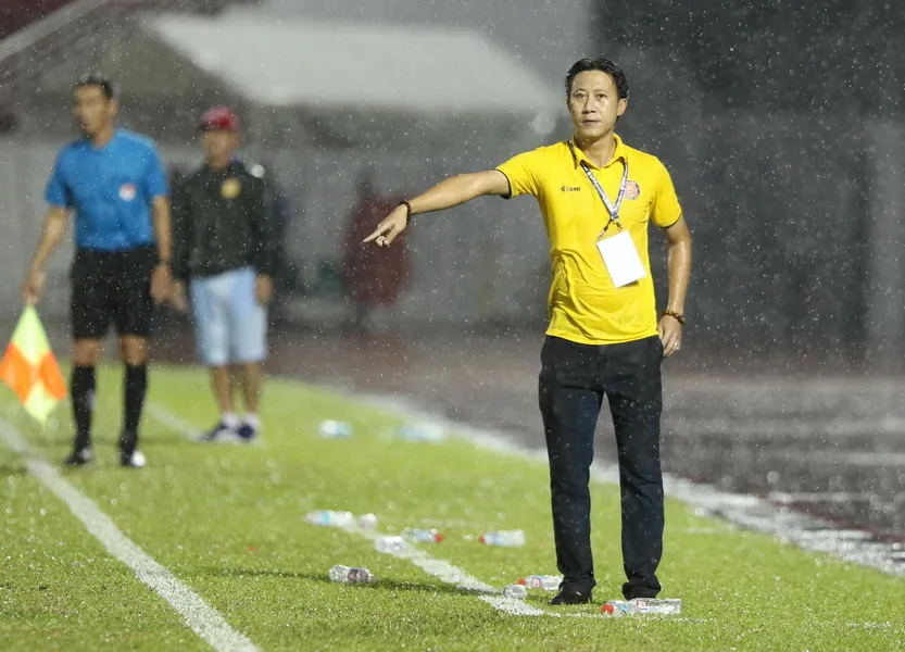 Đánh bại Nam Định 1-0, CLB Sài Gòn thoát khỏi vị trí cuối bảng ảnh 1