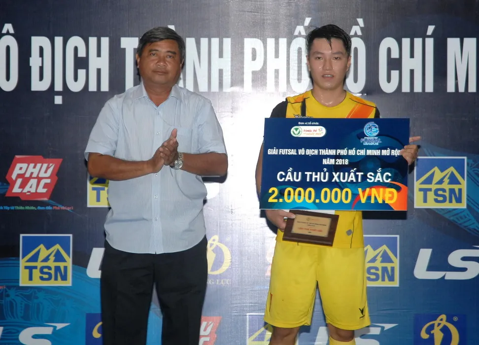 Thái Sơn Nam Q.8 vô địch giải futsal TPHCM 2018 ảnh 2