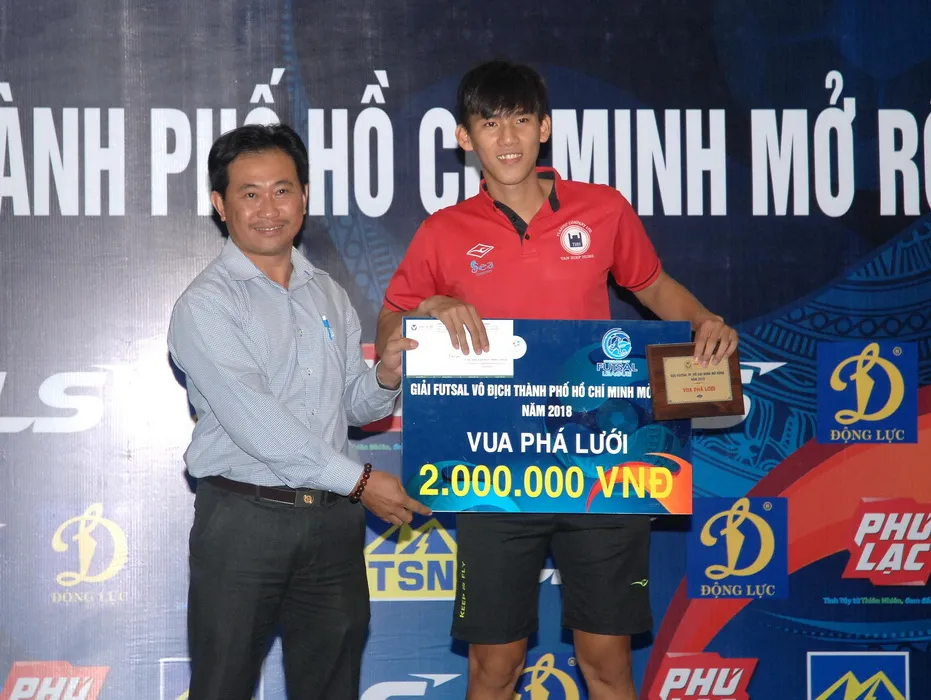 Thái Sơn Nam Q.8 vô địch giải futsal TPHCM 2018 ảnh 4