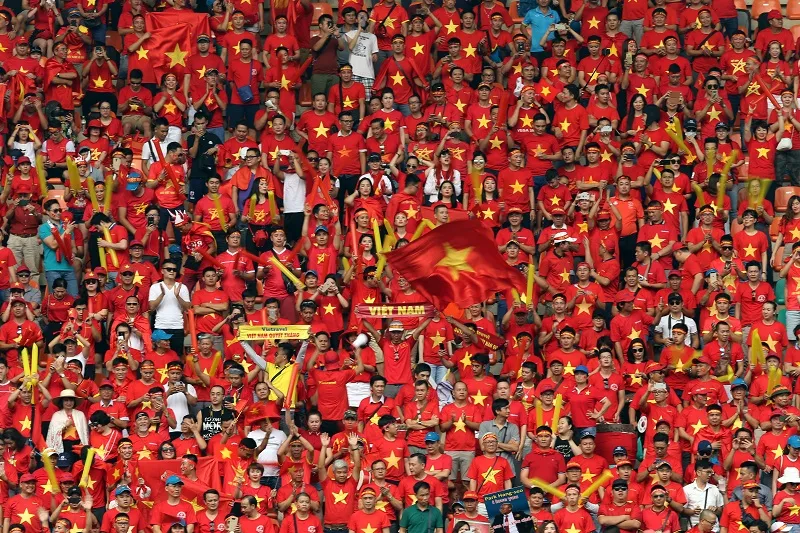 VFF lại bị “gieo sầu” bởi cổ động viên quá khích ảnh 1