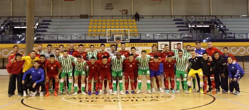 Đội tuyển futsal Việt Nam hòa Real Betis ảnh 1