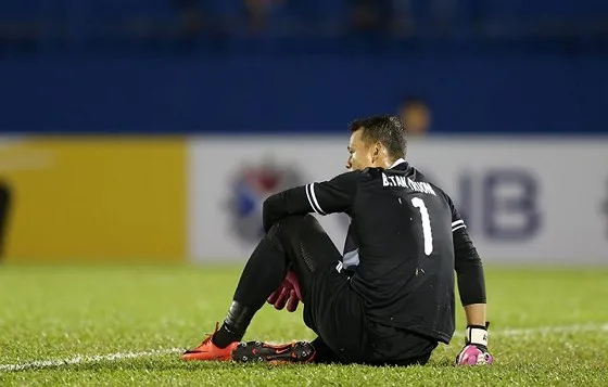 Thủ môn Tấn Trường sẽ không được sử dụng đến hết lượt đi V-League 2019. Ảnh: Dũng Phương 