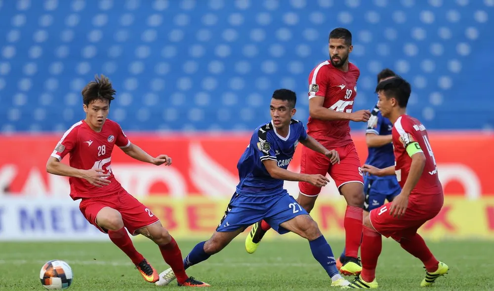 Thắng Viettel 1-0, Becamex Bình Dương vào tốp 4 ảnh 1