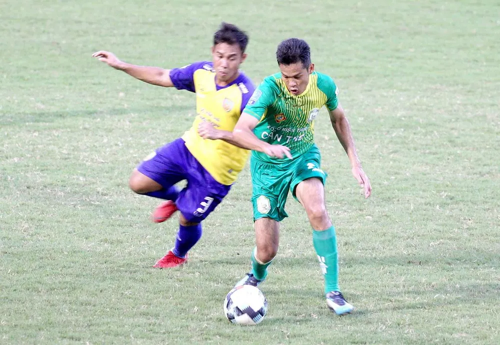 Cần Thơ chỉ giành được 1 điểm tại Cao Lãnh. Ảnh: DƯƠNG THU