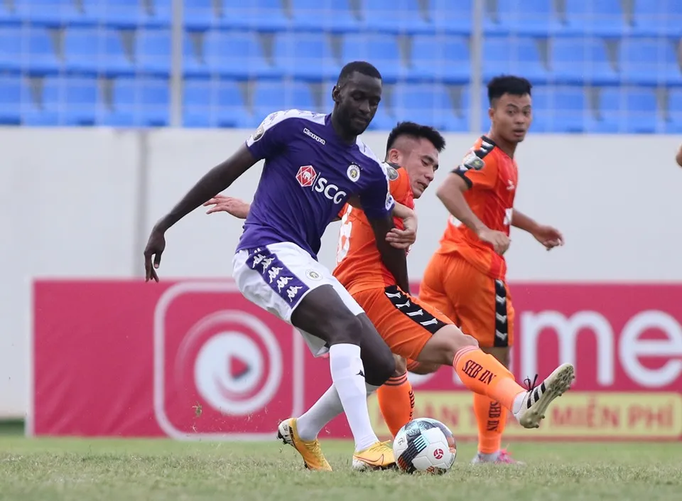 Thắng Đà Nẵng 2-1, Hà Nội tiến gần ngôi vô địch ảnh 1