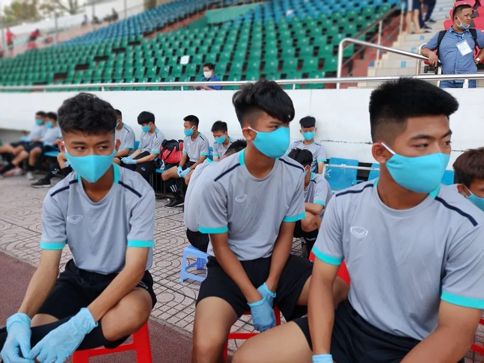 Siêu Cúp 2019: Dưới sân nhộn nhịp hơn khán đài ảnh 7