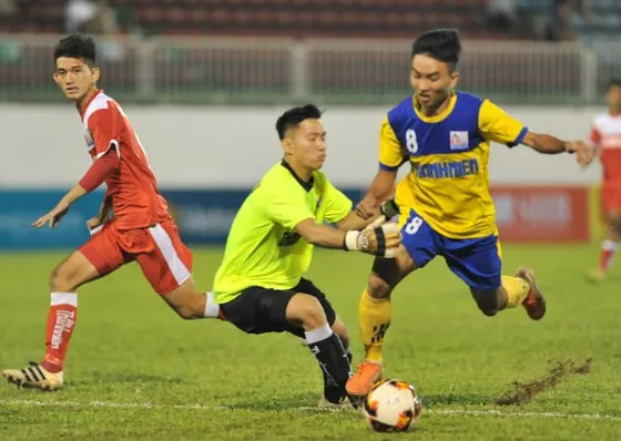 Cần xử lý nghiêm chuyện tiêu cực ở bóng đá trẻ ảnh 1