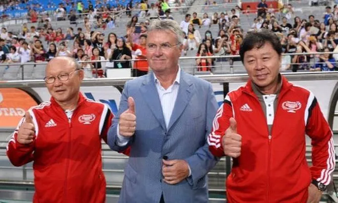 HLV Chung Hae-song: “Tôi đang làm việc cùng tập thể rất chuyên nghiệp” ảnh 1