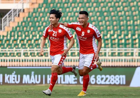 Lãnh đạo CLB TPHCM phủ nhận thông tin đề nghị mua Công Phượng với giá 15 tỷ đồng ảnh 1