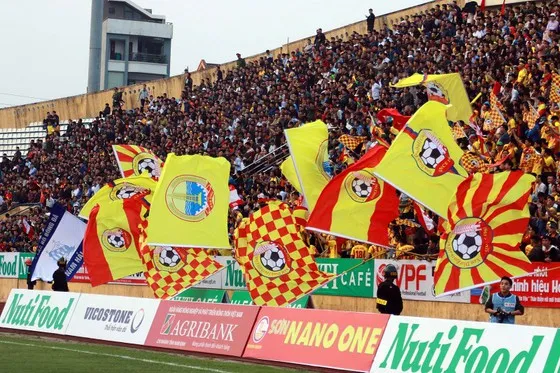 Bài toán khó về việc đón khán giả vào sân ảnh 1