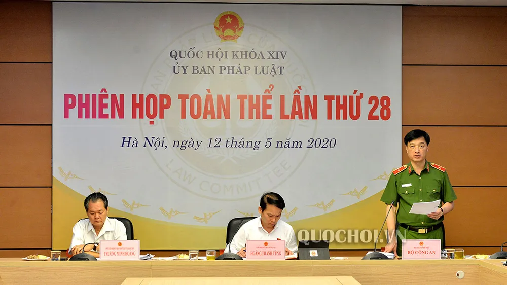 Xử lý 27 thủ tục hành chính về sổ hộ khẩu, sổ tạm trú như thế nào? ảnh 2