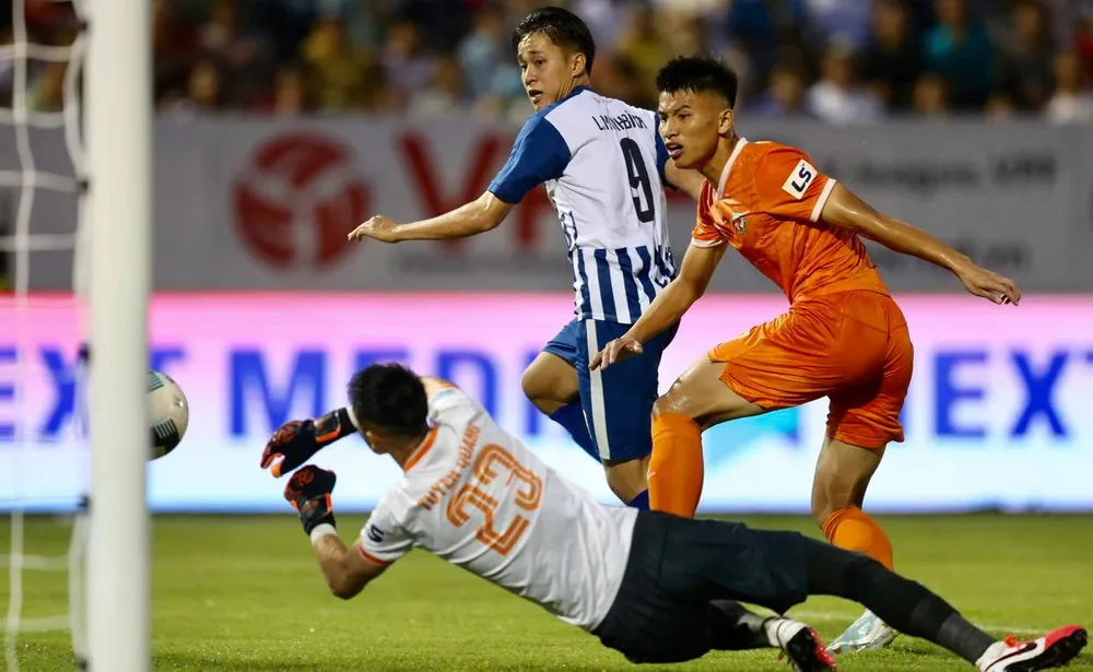 Bình Định thất thế khi để thua tại sân Bà Rịa ảnh 1