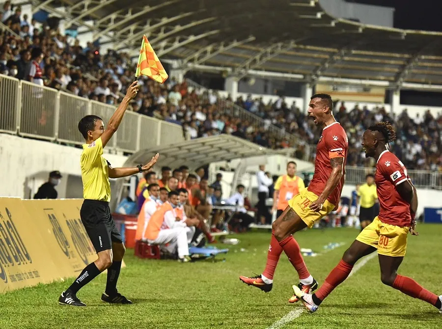 HA.GL giành chiến thắng chật vật trên sân nhà ảnh 1