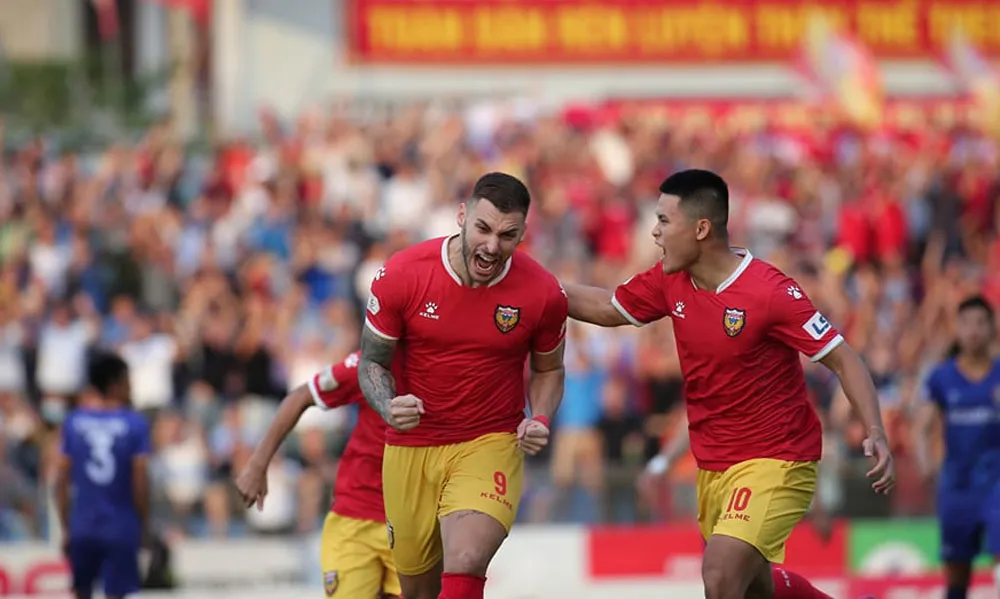 SLNA - Hà Tĩnh: Hấp dẫn trận derby xứ Nghệ ảnh 1