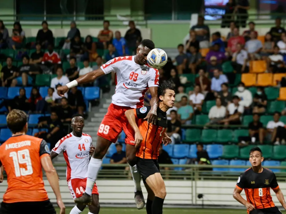 CLB TPHCM đang dẫn đầu bảng H. Ảnh: HCMCFC