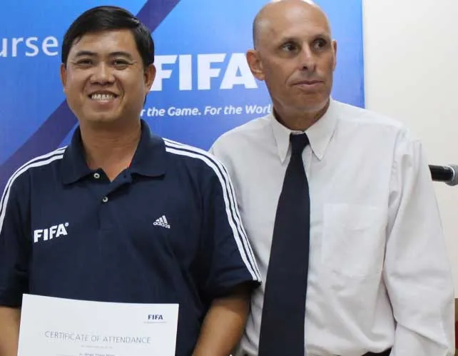 Ông Nhan Thiện Nhân nêu quan điểm ủng hộ phương án đá tiếp