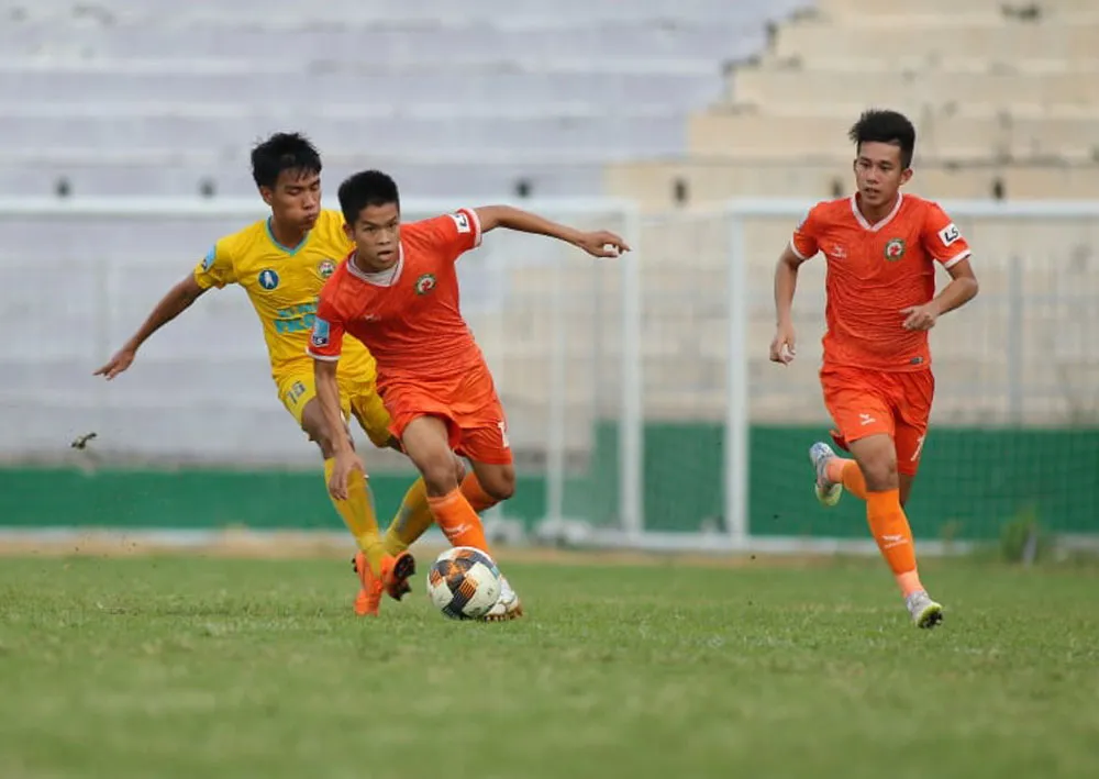 Giải hạng Nhất 2020: Vào tốp 6 thôi là chưa đủ!? ảnh 2