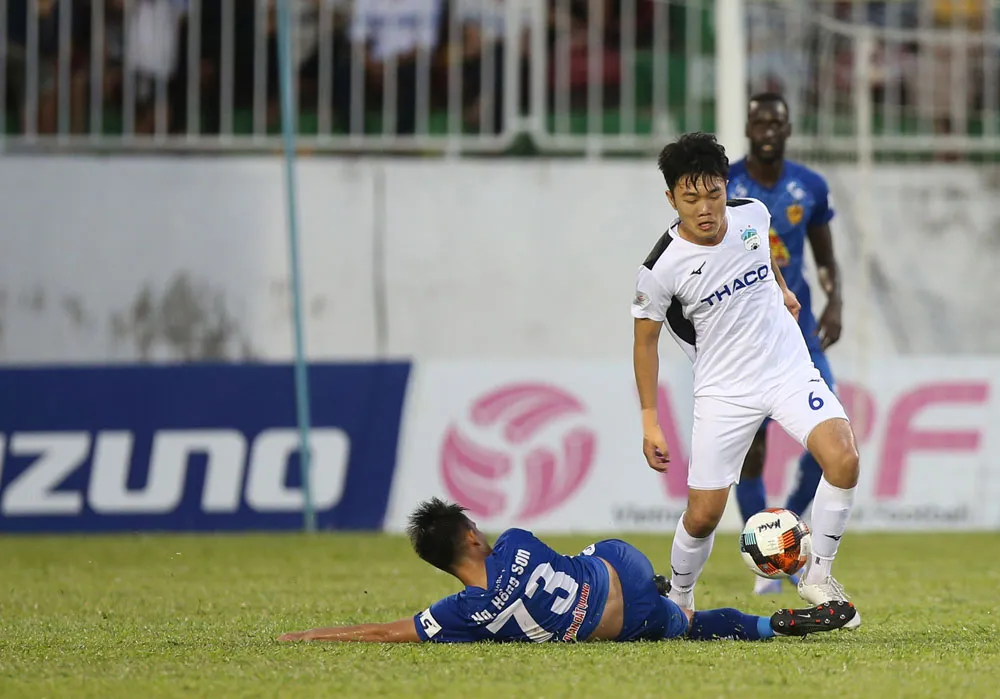 HA.GL đã không còn ‘dành cả thanh xuân' để trụ hạng? ảnh 1