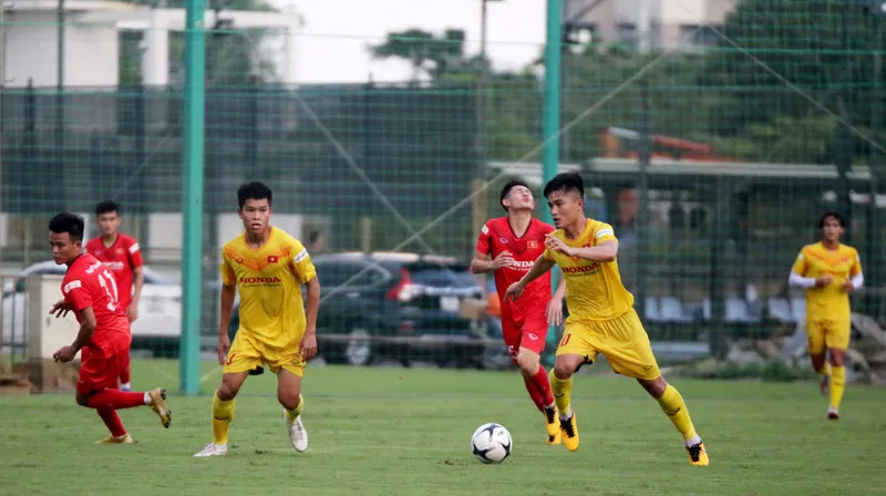 Minh Bình với mục tiêu được góp mặt ở SEA Games 31 ảnh 1