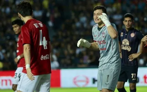 Thai League đã trở lại vào tối 12-9