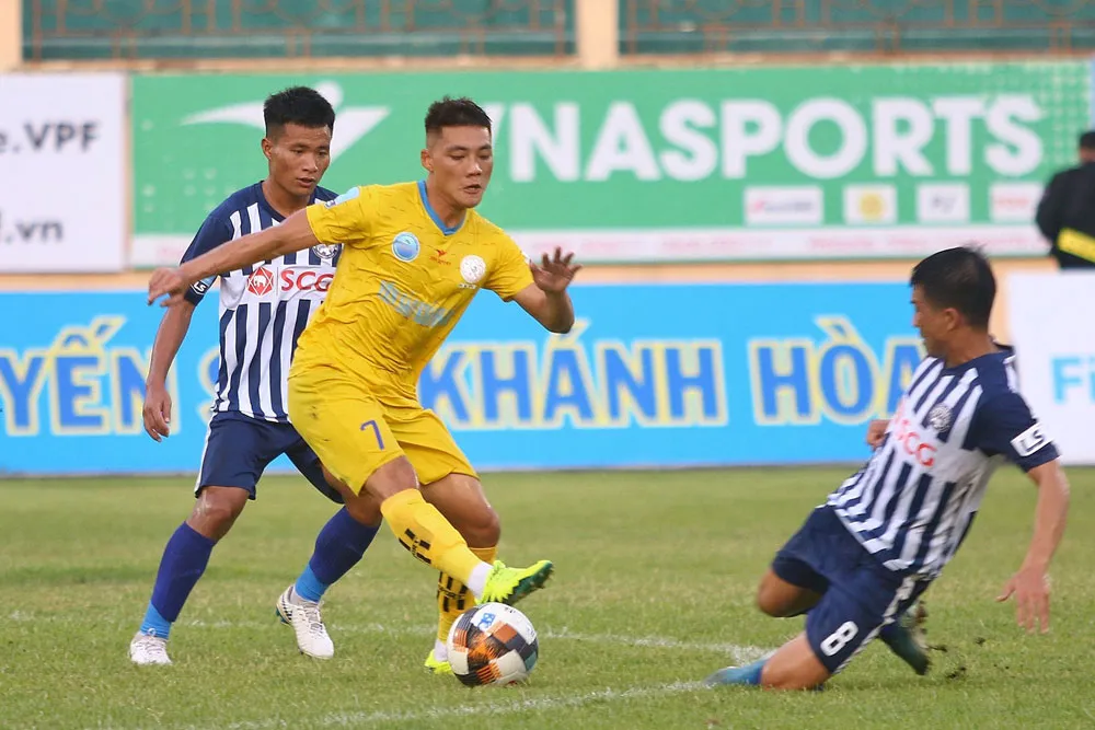 Đội Khánh Hòa bỏ tập, HLV viết đơn kêu cứu lên lãnh đạo ảnh 2