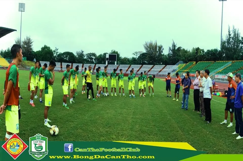 CLB Cần Thơ thay HLV trưởng trước trận gặp Bình Phước ảnh 1