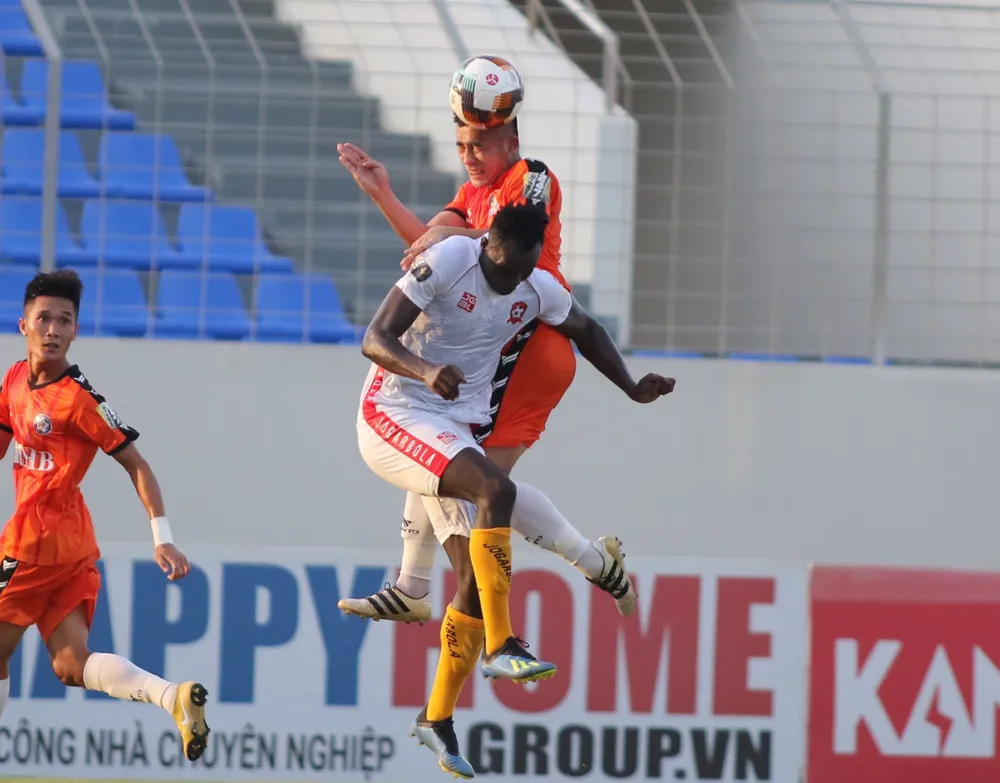 Fagan và Hồng Quân nhạt nhoà, Hải Phòng trắng tay rời Hoà Xuân ảnh 1