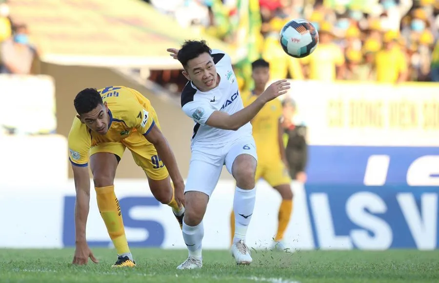 Thua SLNA 0-2, HA.GL có nguy cơ vào nhóm đua trụ hạng ảnh 2